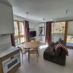 Lion Apartments - Mloda Polska Nowe Apartamenty Z Parkingiem