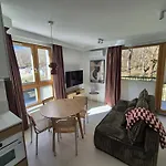 Lion Apartments - Mloda Polska Nowe Apartamenty Z Parkingiem
